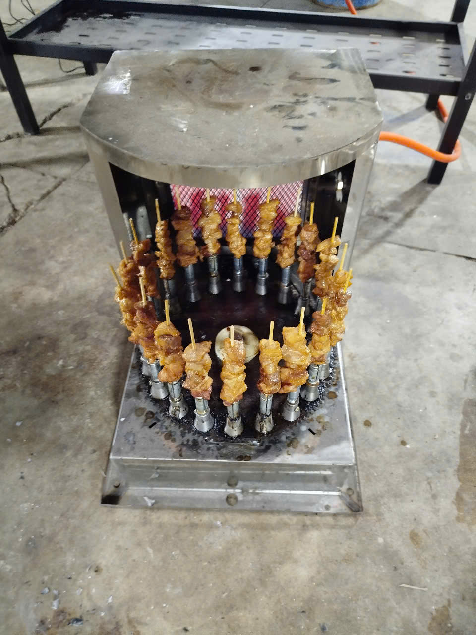 Máy nướng thịt 20 xiên bằng gas