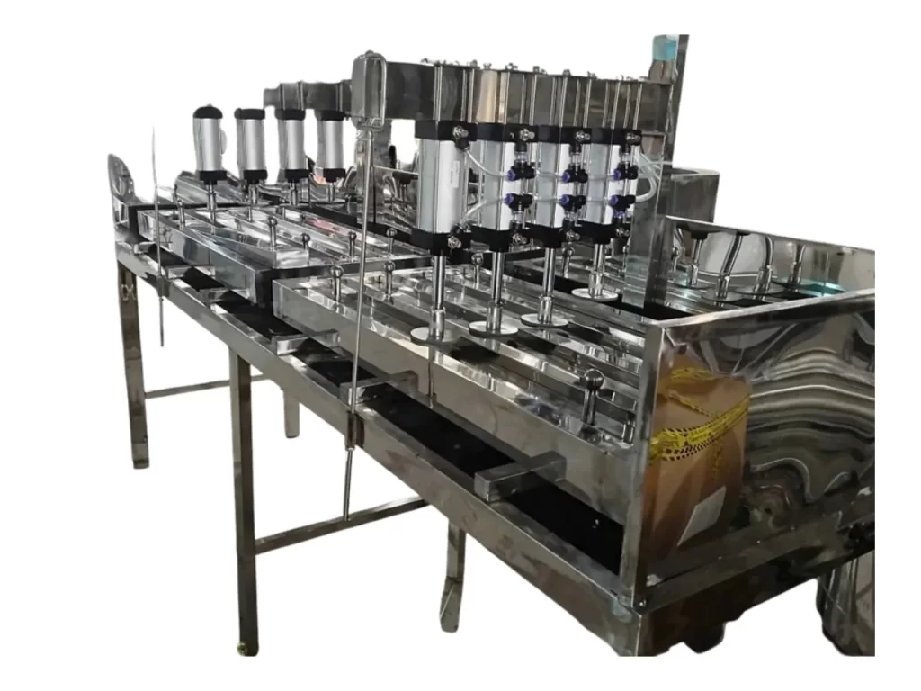 Bàn ép đậu phụ trong dây chuyền sản xuất đậu phụ AMANKONG
